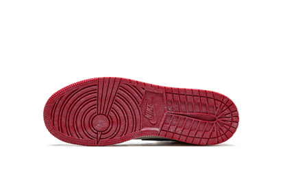 Air Jordan 1 Retro High "Chicago Lost and Found"